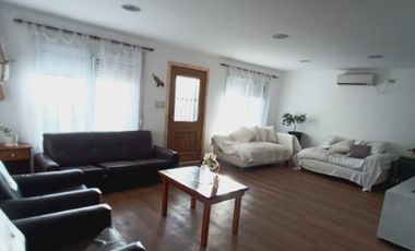 Casa en venta en Puan