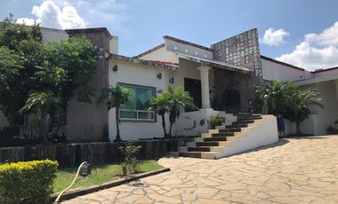 RESIDENCIA EN VENTA EN COLINAS DEL VERGEL, ALLENDE, NUEVO LEÓN