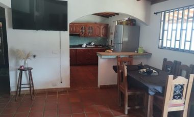 VENTA de CASAS en COPACABANA