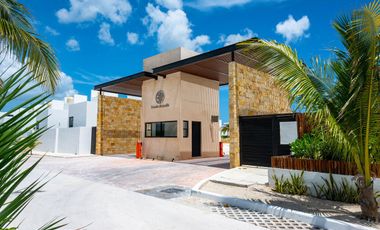Casa en venta en privada con amenidades en Chelem, Progreso