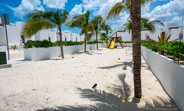 Casa en venta en privada con amenidades en Chelem, Progreso