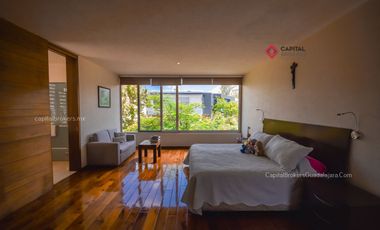 Casa de Lujo en Venta en Bosque de Los Lagos Zona Andares