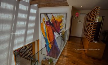 Casa de Lujo en Venta en Bosque de Los Lagos Zona Andares