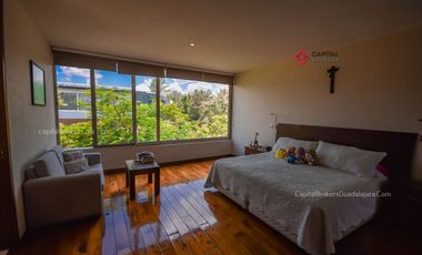 Casa de Lujo en Venta en Bosque de Los Lagos Zona Andares