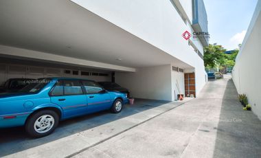 Casa de Lujo en Venta en Bosque de Los Lagos Zona Andares