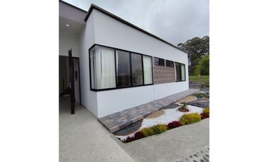 Casa campestre vía Pereira a Armenia