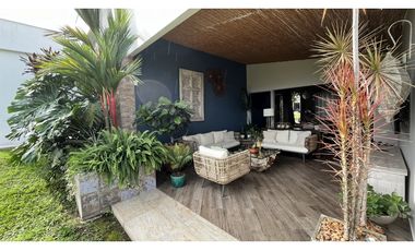 VENTA DE CASA CAMPESTRE EN ARMENIA, QUINDO, COLOMBIA