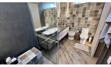 VENTA DE CASA CAMPESTRE EN ARMENIA, QUINDO, COLOMBIA