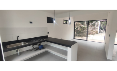 Venta de casalote de 570 M2 en 295 mill en La Mesa Cund