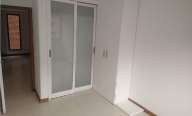 APARTAMENTO EN ARRIENDO SECTOR OVIEDO - POBLADO