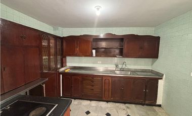 VENTA DE CASA BARRIO SAN JOAQUN MEDELLN OPORTUNIDAD INVERSIÓN