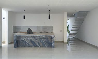 CASA EN VENTA CHETUMAL