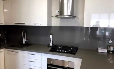 Alquilo apartamento Edificio Regent Costa del este