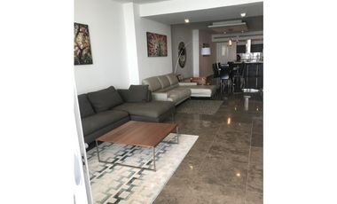 alquiler de lindo apartamento amoblado en Ave. Balboa