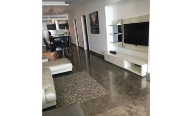 alquiler de lindo apartamento amoblado en Ave. Balboa