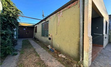 Venta casa 3 amb en Paso del rey Centro