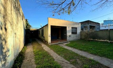Venta casa 3 amb en Paso del rey Centro