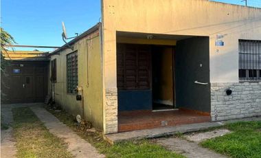 Venta casa 3 amb en Paso del rey Centro