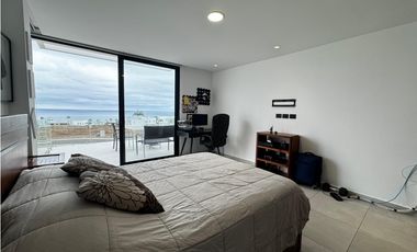 En venta casa de lujo con vista al mar en Marina Blue Manta Ecuador.