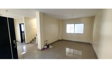 En venta casa sector Elegole Manta Ecuador.