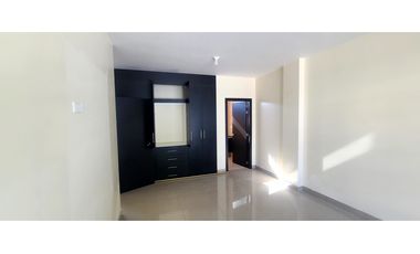 En venta casa sector Elegole Manta Ecuador.