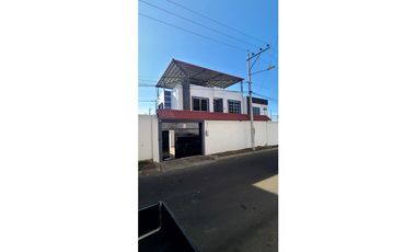 En venta casa sector Elegole Manta Ecuador.