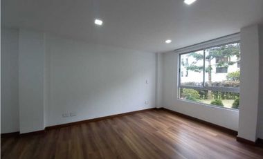 Casa campestre en El Retiro 5 alcobas con vista y urbanización