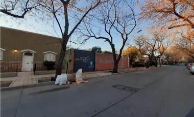 Lote ideal Departamentos 12 mts de Frente Sexta Seccion Mendoza