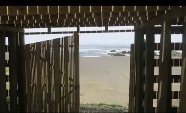CASA CON ACCESO DIRECTO AL MAR EN CONDOMINIO DE PICHILEMU