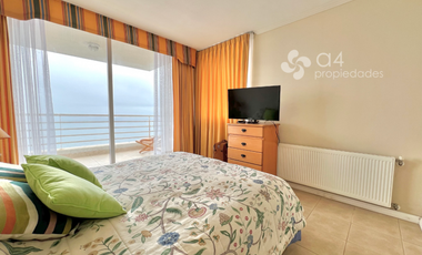 Estupenda Vista Al Mar, Primera Línea Condominio Alto Mar.