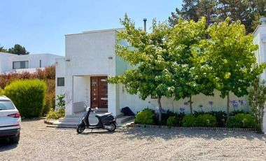 Excelente casa en Marbella, Maitencillo