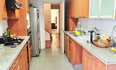 Casa en Venta en Avda. Las Perdices con Los Presidentes