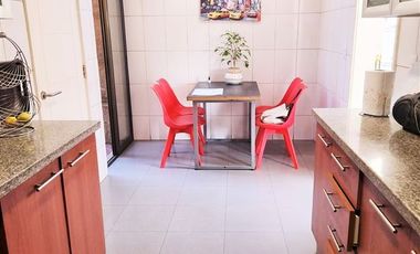 Casa en Venta en Avda. Las Perdices con Los Presidentes
