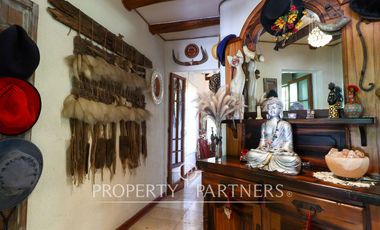 Hermosa Propiedad en exclusivo sector del Llano de Pirque