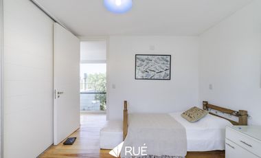 Casa en venta/alquiler en Estancia Q2,  de categoría, 6 dorm