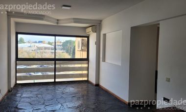 Venta Dto. 3 Dormitorios con cochera