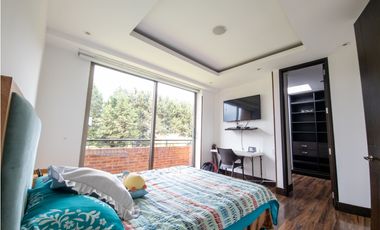 OPORTUNIDAD POR DEBAJO DEL PREDIAL 5 HABITACIONES MODERNA GUAYMARAL