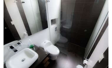 OPORTUNIDAD POR DEBAJO DEL PREDIAL 5 HABITACIONES MODERNA GUAYMARAL