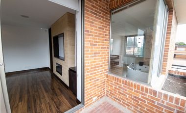 OPORTUNIDAD POR DEBAJO DEL PREDIAL 5 HABITACIONES MODERNA GUAYMARAL