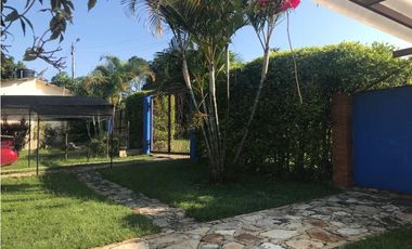 VENDO CASA FINCA CON PISCINA LOTE 2000M2 - LA MESA ZONA EL HATO