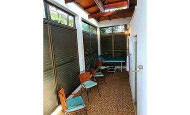 VENDO CASA FINCA CON PISCINA LOTE 5.500M2 - ANAPOIMA LAS MERCEDES