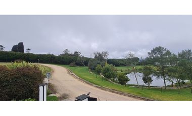 VENDO CASA EXCLUSIVA LOTE 1.570M2 - YERBABONITA SOPO