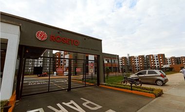 SE ALQUILA LINDO APARTAMENTO EN EL C.R. ROSETO- JAMUND