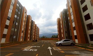 SE ALQUILA LINDO APARTAMENTO EN EL C.R. ROSETO- JAMUND