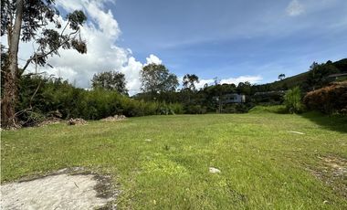 Venta de Lote en El Retiro Pantanillo