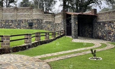 Venta Chalet en  Fraccionamiento Monte Verde, Huitzilac - V333