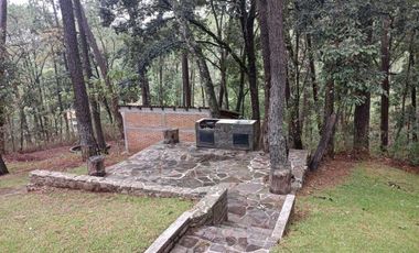 Cabaña con gran terreno en venta en Mazamitla
