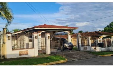 VENTA CASA EN VILLA ZAITA PANELES SOLARES Y JACUZZI INCLUIDO