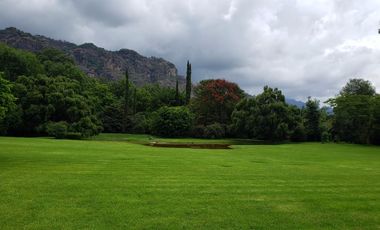 Tepoztlan Plano vista a las montañas una belleza