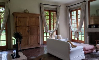 Tepoztlan Plano vista a las montañas una belleza